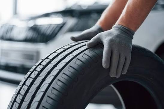Reparo profissional em pneu de SUV